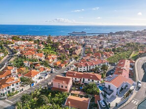 Aerial view - Camacho Studios - Turquoise Room by Homie (Funchal)
