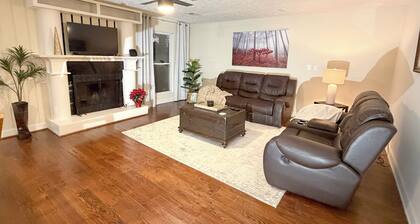 Cozy Home in Lawrenceville