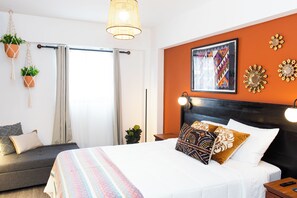 1 habitación, tabla de planchar con plancha, wifi y ropa de cama 