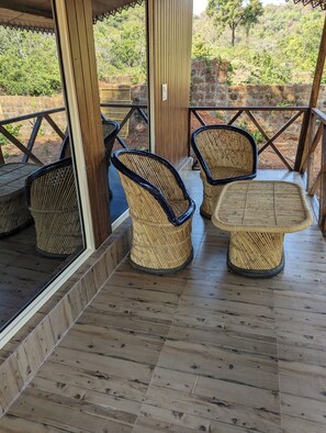 Iron/ironing board, free WiFi - Zennis Earth Stays (Mandrem)