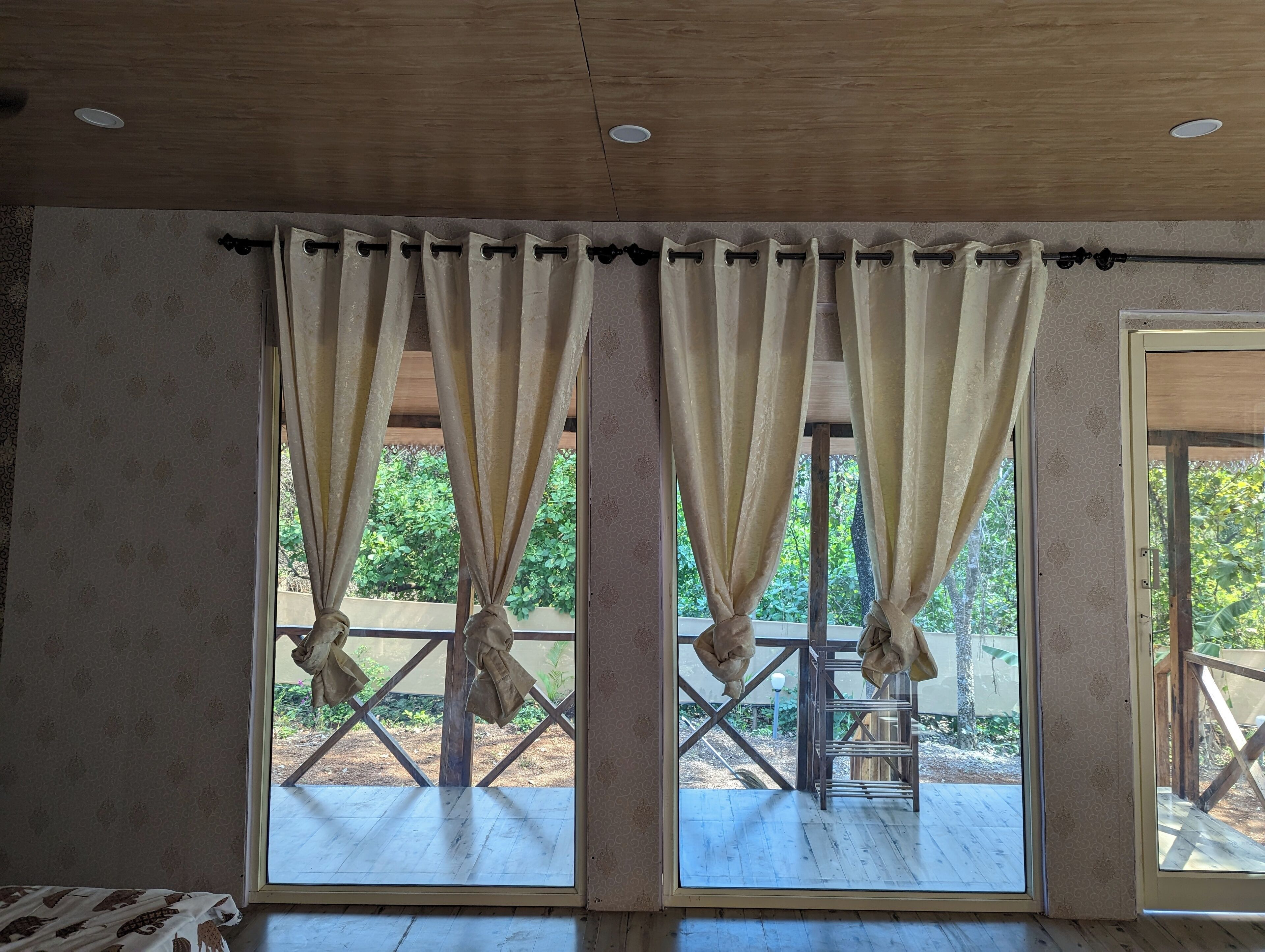 Superior Suite, Balcony, Hill View | Iron/ironing board, free WiFi