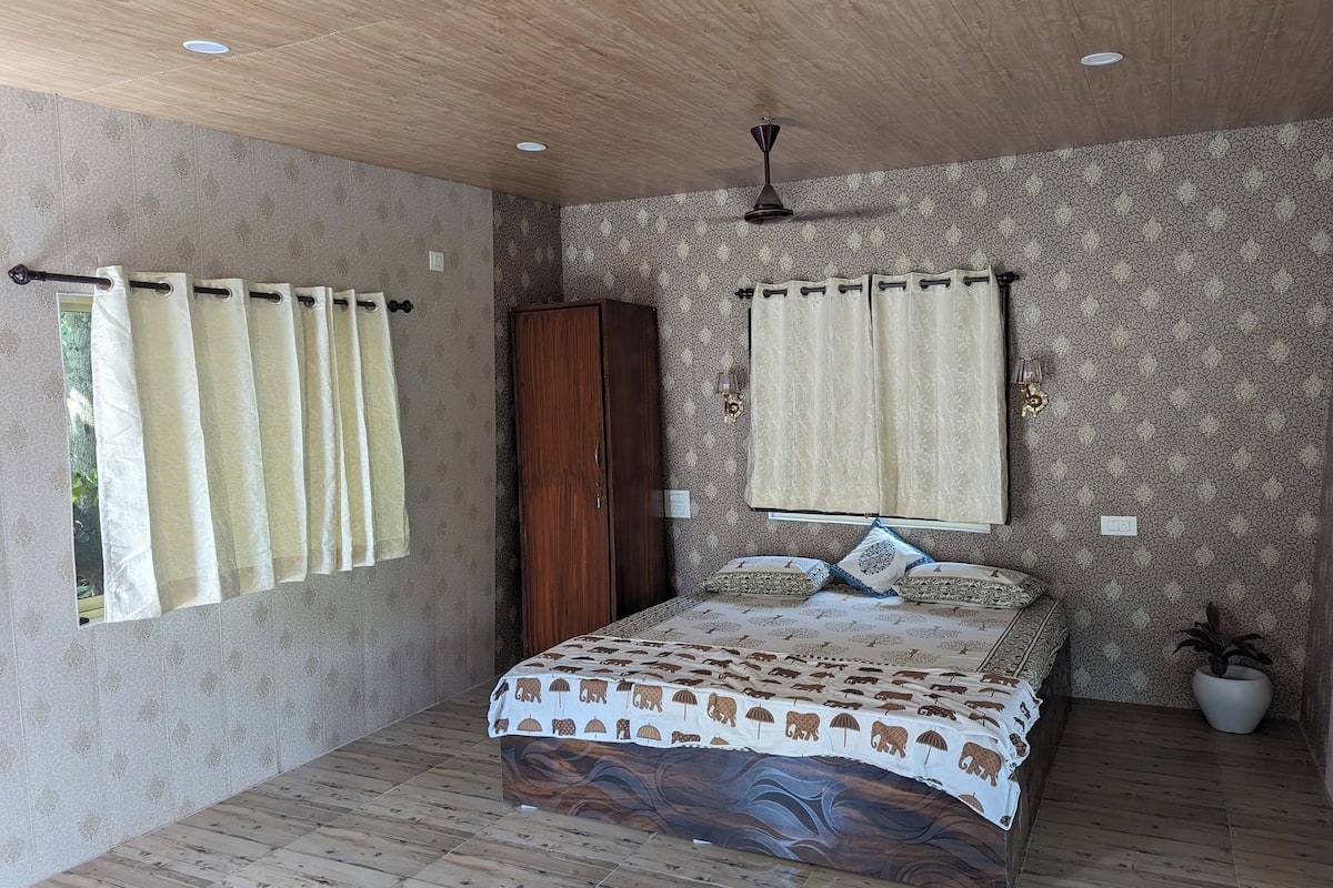 Svit Superior - balkong - utsikt mot bergen | Strykjärn/strykbräda och gratis wi-fi