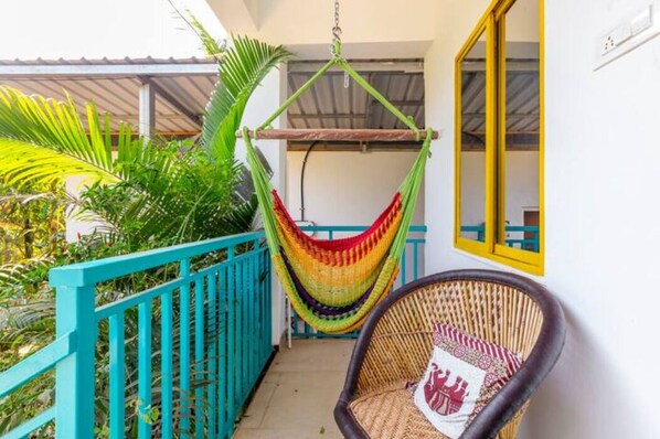 Deluxe Double Room, Balcony - Zennis Earth Stays (Mandrem)