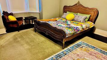 Fer et planche Ă repasser, accĂšs Internet, draps fournis