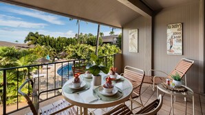 Outdoor dining - SUMMER SALE! Relaxing Studio with Pool View Lanai in Kaanapali - Eldorado E206 (Lahaina)