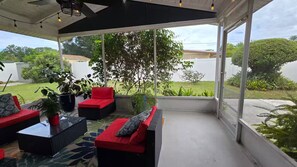 Terrace/patio - Walk to Hard Rock, Amphitheater, and Fair grounds. (Tampa)