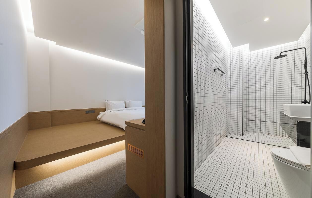 Large Ocean View Premier | Free WiFi