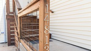 Exterior detail - Lakeview Home on Beaver with Balcony near DT Rogers (Rogers)