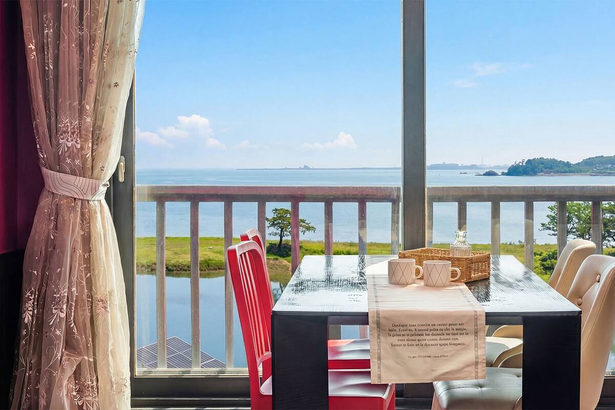 Basic Room, 1 Bedroom (N305(OceanView/Pet/BBQ)) | 1 bedroom, WiFi (free)