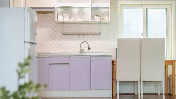 Habitación básica, 1 habitación (N203 (Ocean View)) | 1 habitación y wifi gratis