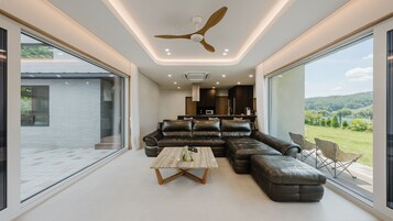 Basic Room, 3 Bedrooms (spring) | 3 bedrooms, free WiFi