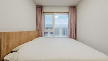 Basic Room, 3 Bedrooms (spring)