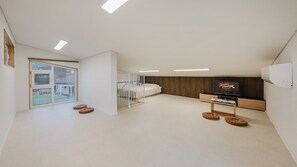 Basic Room, 3 Bedrooms (spring) | 3 bedrooms, free WiFi - Just Spring, Daebudo (Ansan)