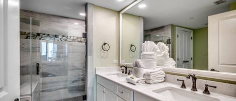 Shower, towels
