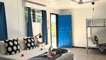 Family Room, Sea View