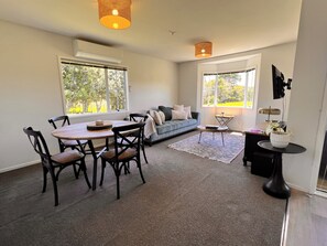 Téléviseur connecté, livres