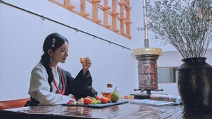 Outdoor dining - Shangri-La Nazhu Tibetan Mansion Hotel (Deqin)