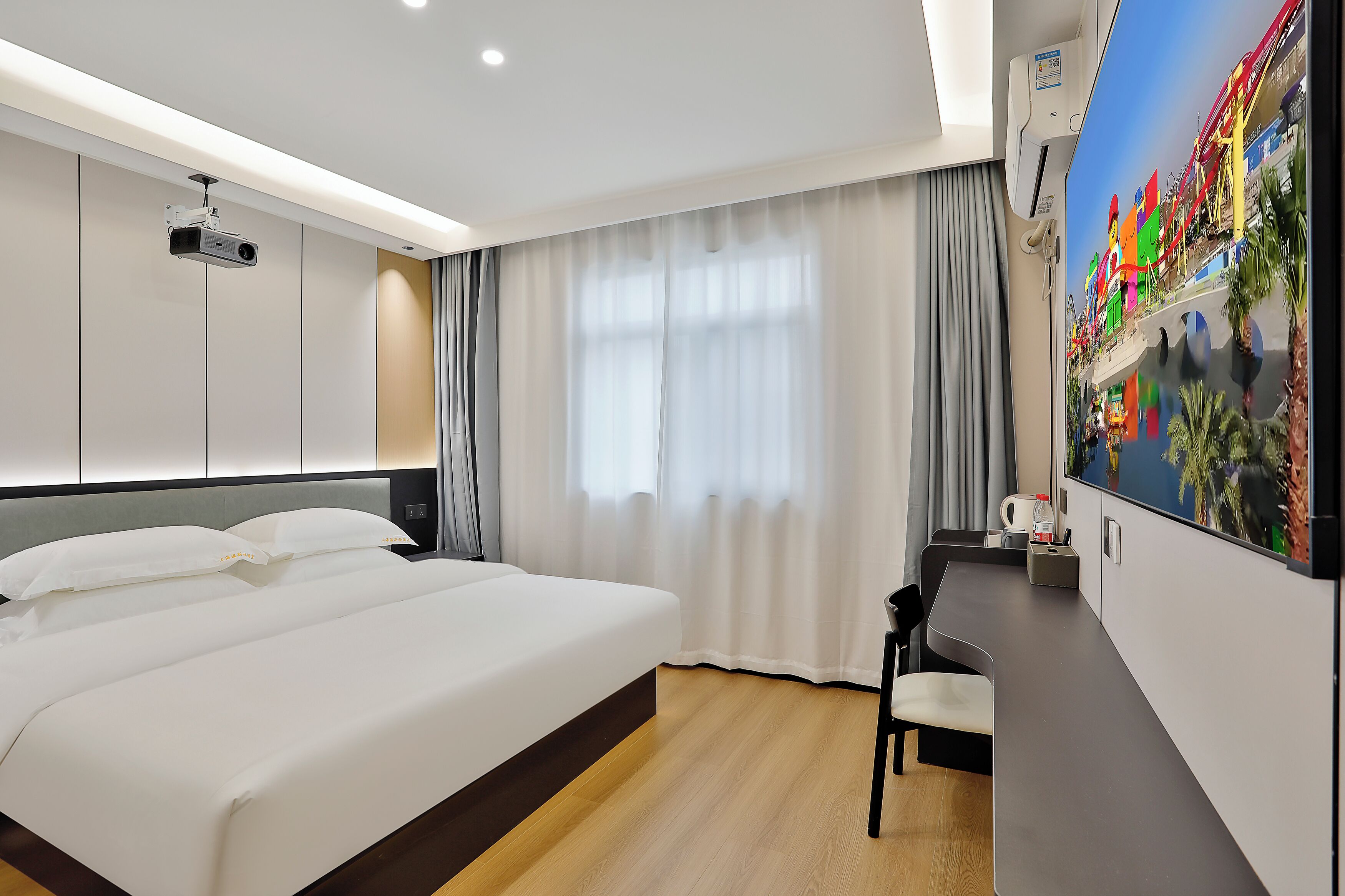 Kamar Double Basic, pemandangan kebun | Meja kerja, Wi-Fi gratis, dan seprai linen