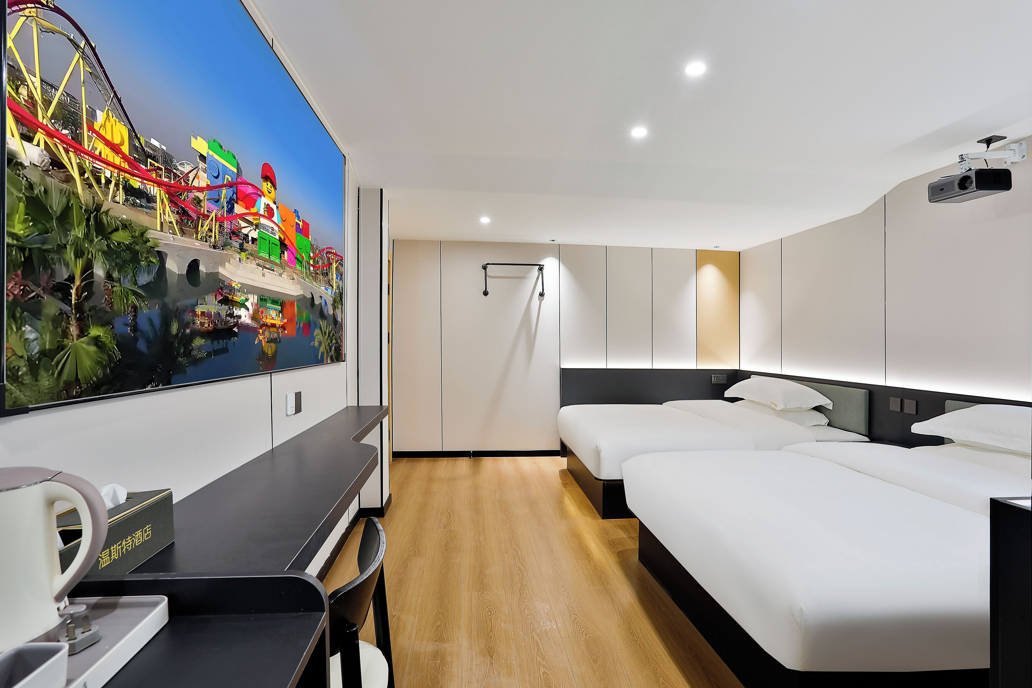 Kamar Double Keluarga, pemandangan kebun | Meja kerja, Wi-Fi gratis, dan seprai linen