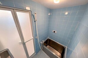 Cribs/infant beds - Hakushin no sha (Osaka)