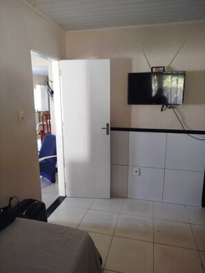 3 間睡房、熨斗/熨衫板、Wi-Fi、床單