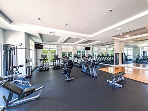 Fitness facility - Larger 1 bdrm 1.5 bath!! Casa Costa 3/4mi beach pool/gymBoynton Beach 2queenbds (Boynton Beach)
