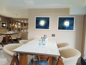 Dining - Hotel Maskan Surat (Surat)