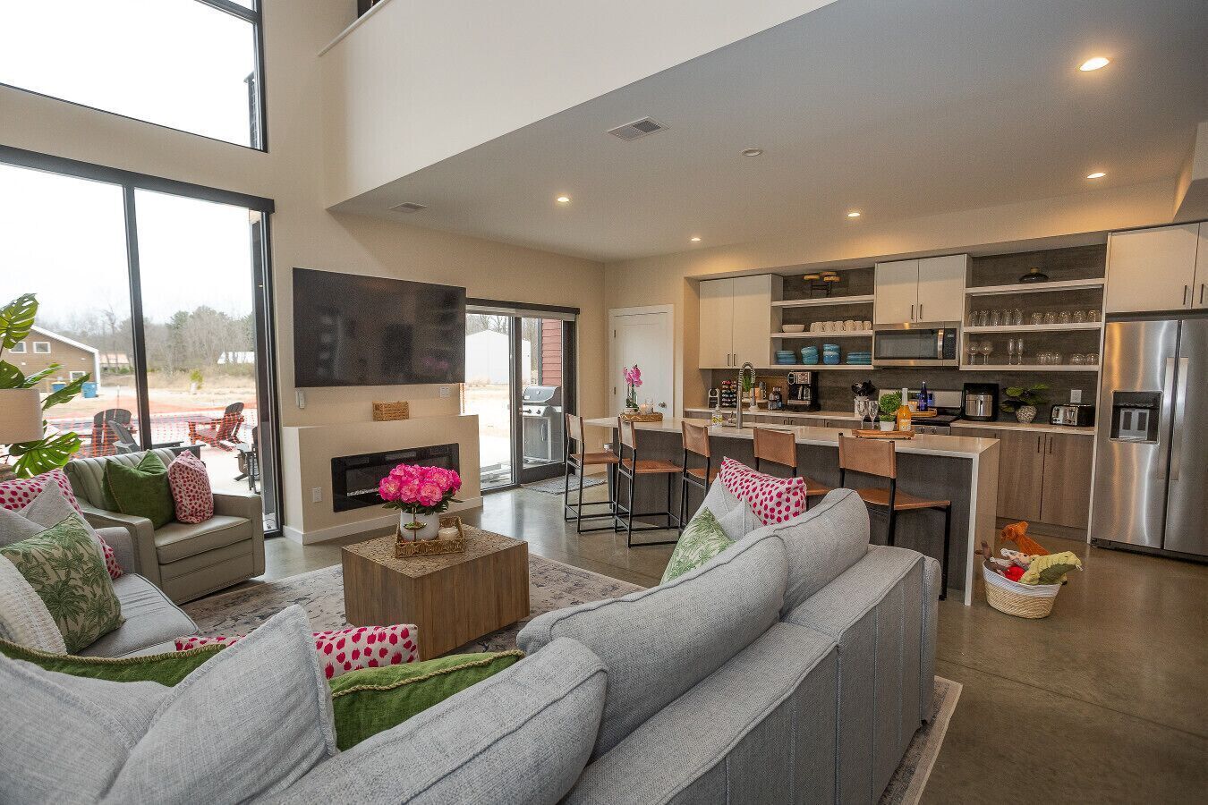 Smart TV, video games