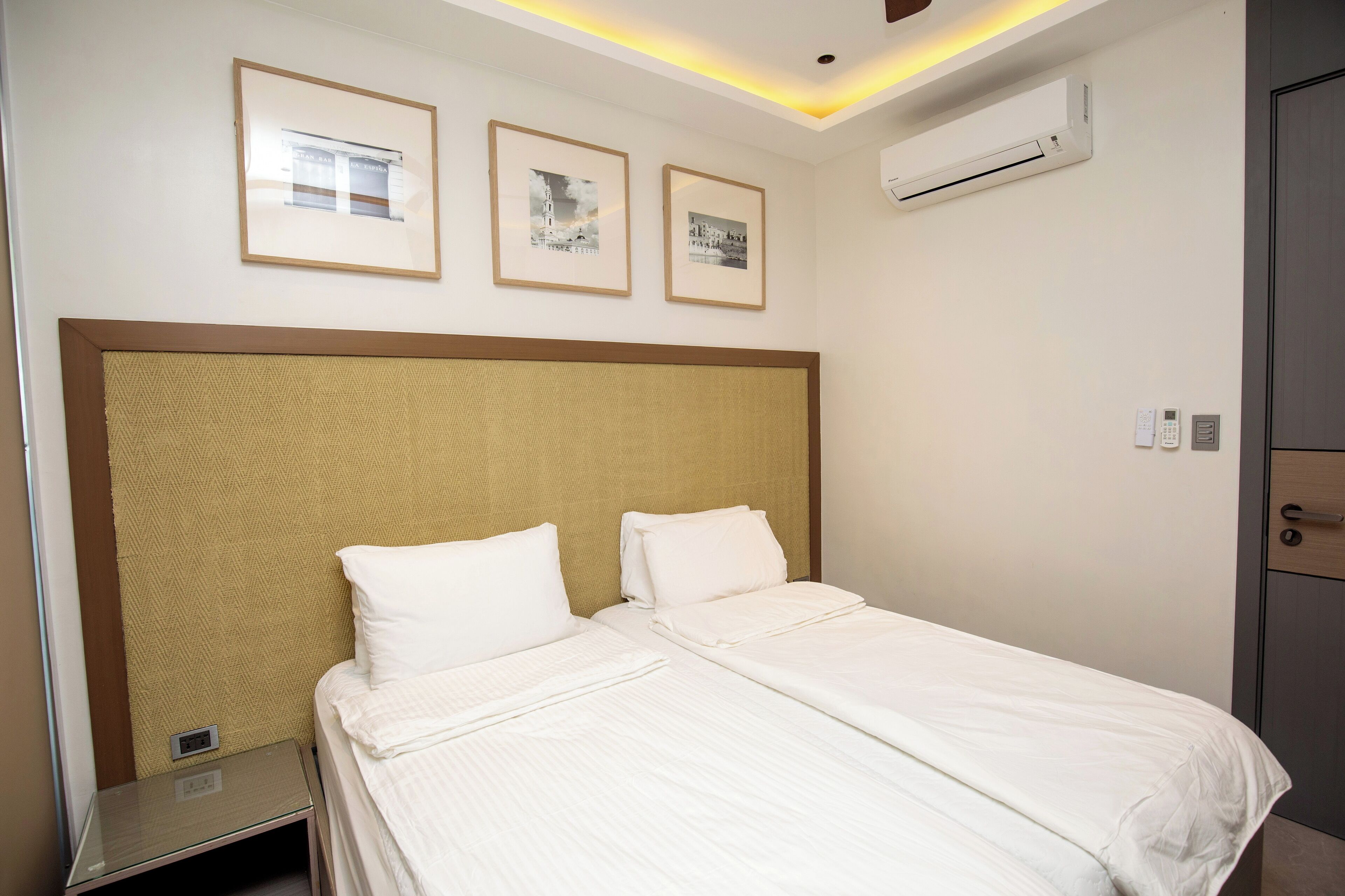 Apartemen Deluks | Ruang kerja ramah laptop, Wi-Fi gratis, dan seprai linen