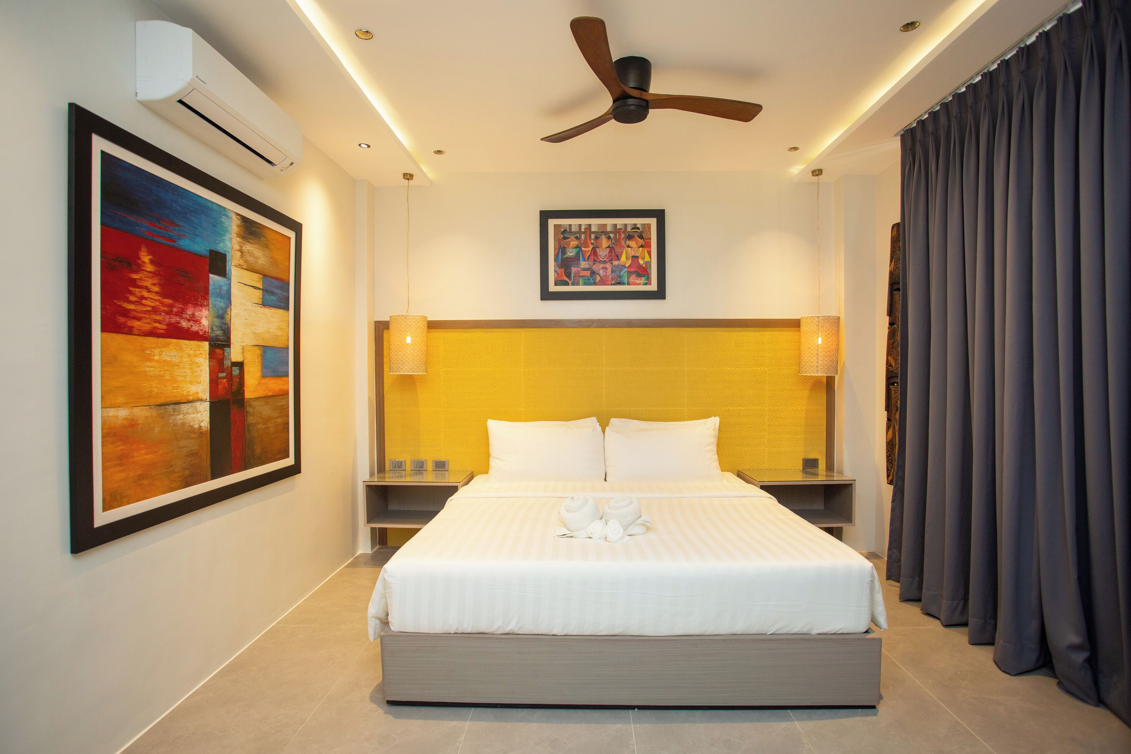 One Bedroom Suite 2B | Laptop workspace, free WiFi, bed sheets