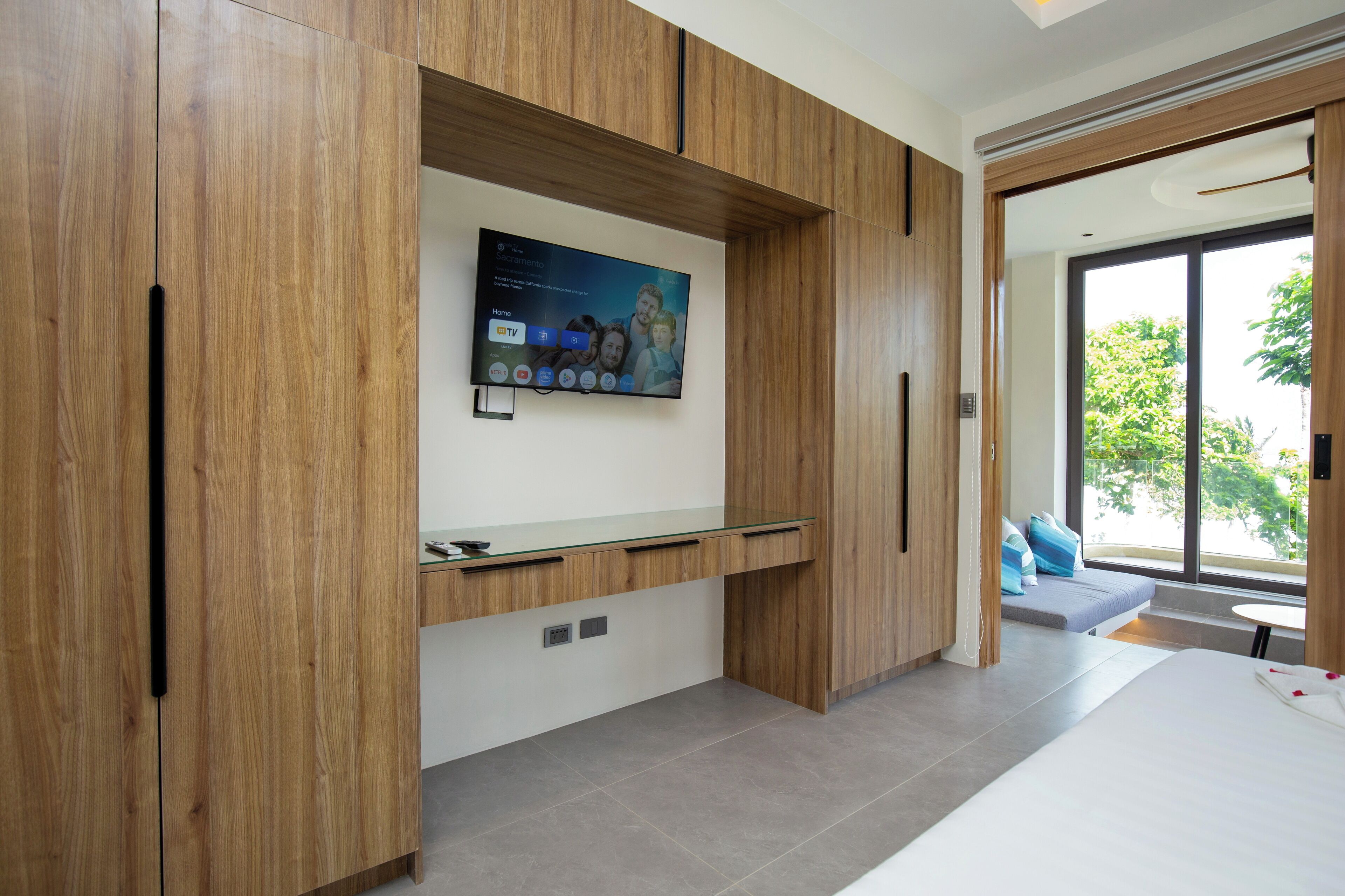 华丽公寓 | 电视