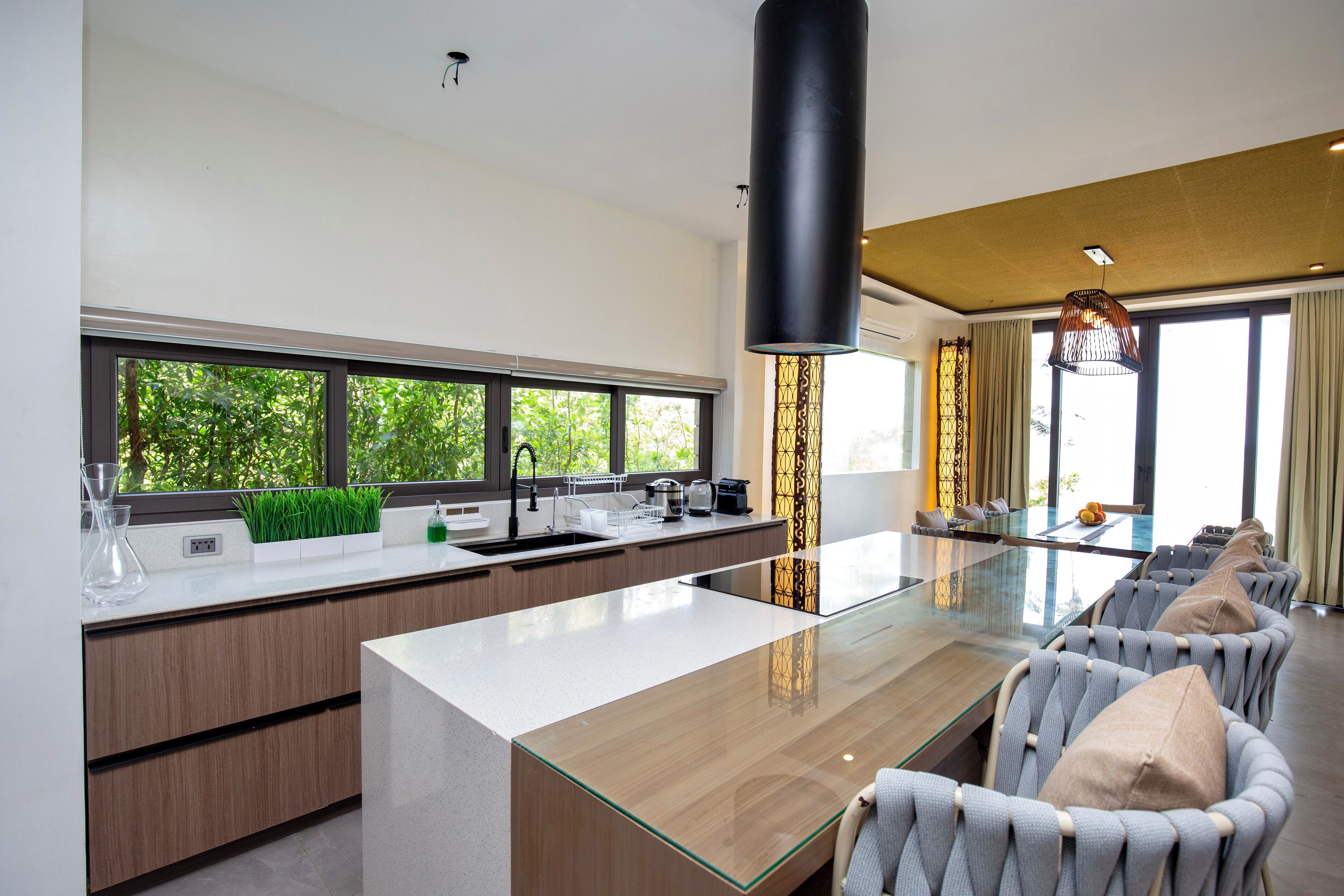 公寓 | 私人厨房 | 冰箱、烤箱、炉灶、厨具/餐具