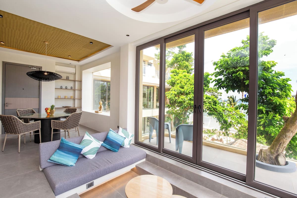 Deluxe Apartment | Living area