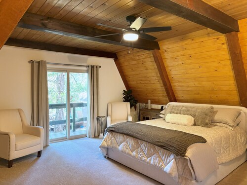 Gorgeous 4-bedroom cabin in Shaver Lake perfect for family fun