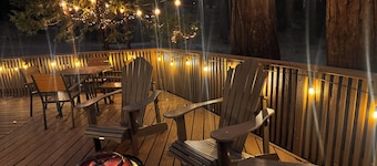 Gorgeous 4-bedroom cabin in Shaver Lake perfect for family fun