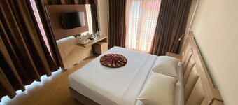 Grand Bunda Hotel Syariah Bukittinggi Powered By Archipelago