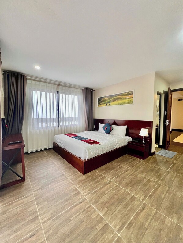 Hypo-allergenic bedding, iron/ironing board, free WiFi, bed sheets - Sunshine View Sapa Hotel (Sa Pa)