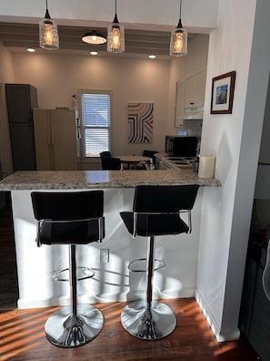 Micro-ondas, fogão, cooktop