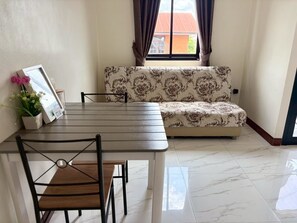 Living area - Park Villa Chaiyaphume (Chaiyaphum)