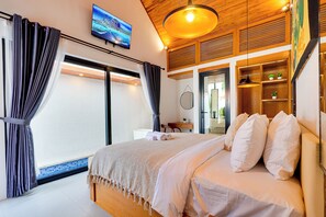 LaLuxe A9 - Villa Cempaka | In-room safe, desk, laptop workspace, cots/infant beds - LaLuxe Villa and Residence (Denpasar)