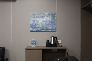 Interior - Executive Suite – Comfort, Privacy & Convenience (Parañaque)