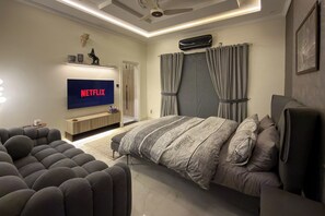 3 soverom, strykejern/-brett, wi-fi (inkludert) og sengetøy