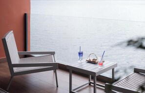 Luxury-Doppelzimmer, Seeblick | Schreibtisch, Verdunkelungsvorhänge, Bügeleisen/Bügelbrett