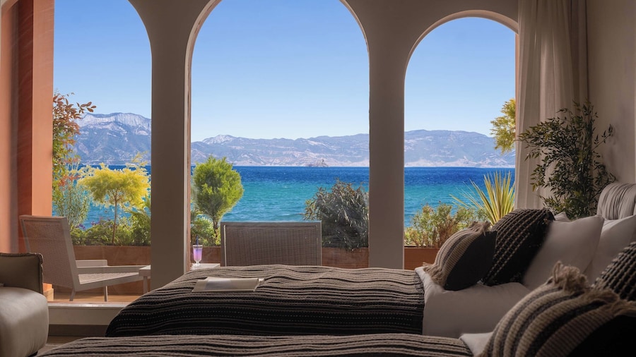 Three-Colored Cloud River