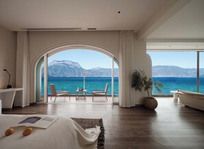 Traditional Double Room, Lake View | View from room - Three-Colored Cloud River (Lijiang)
