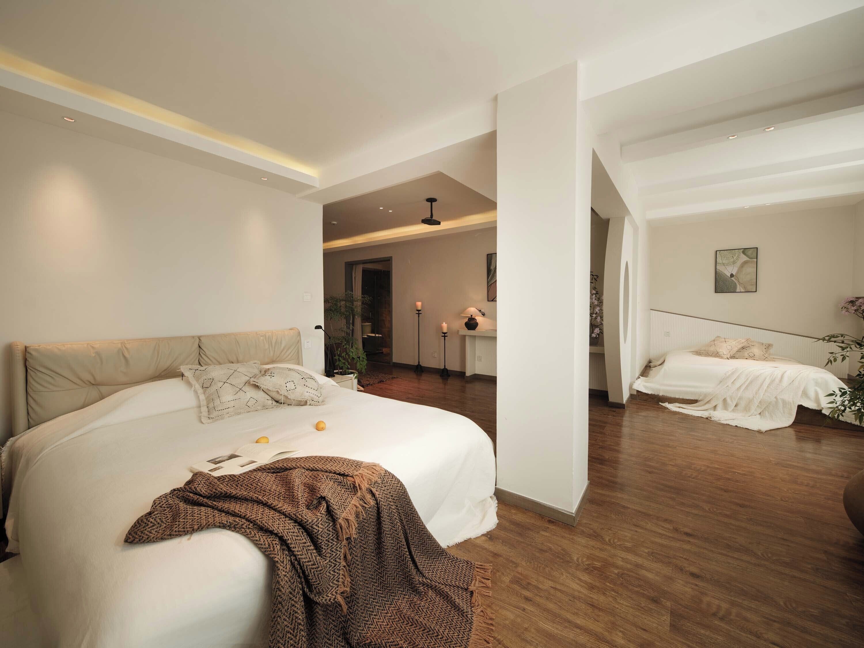 Desk, blackout drapes, iron/ironing board, free WiFi