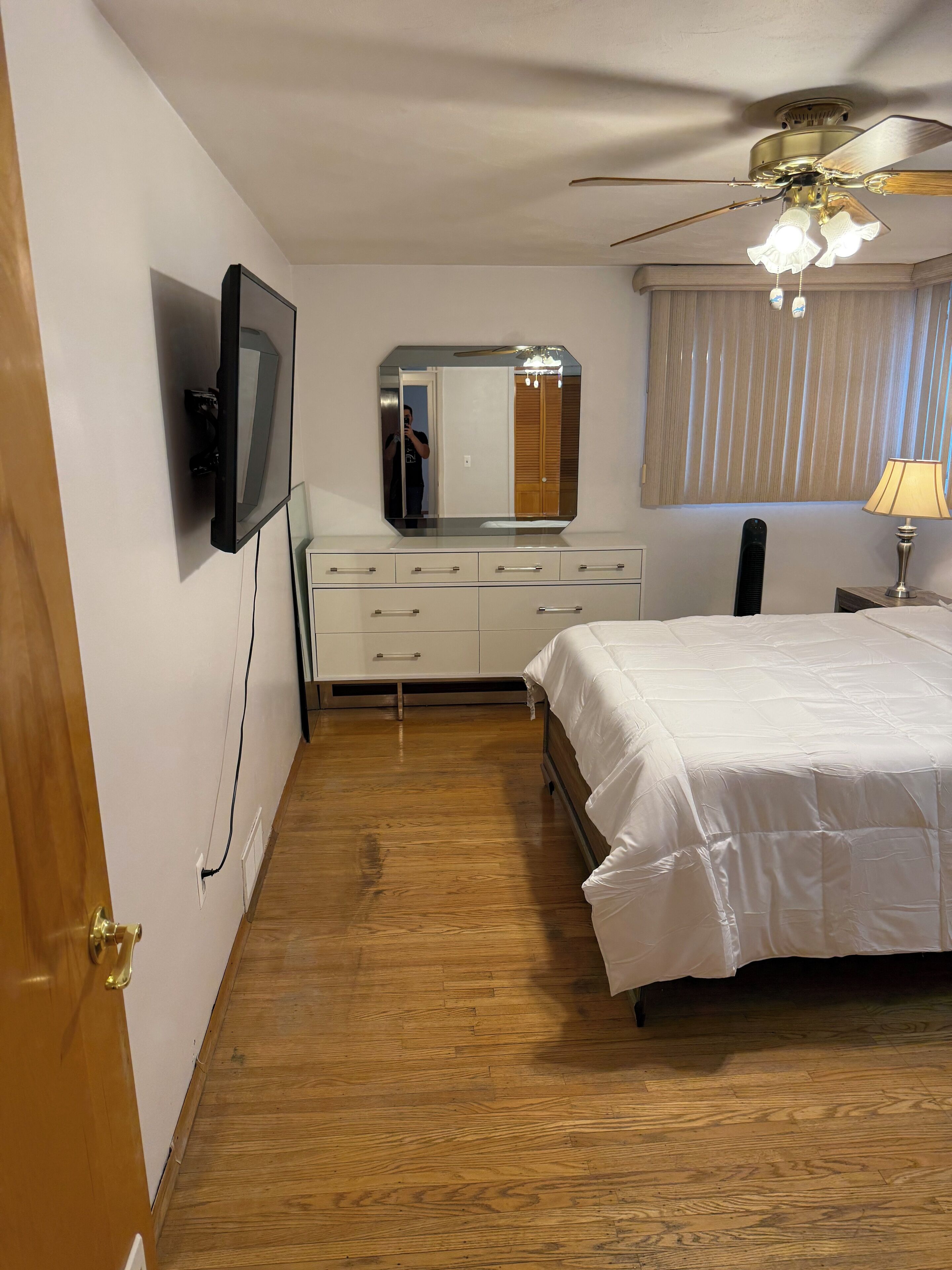 Bügeleisen/Bügelbrett, WLAN, Bettwäsche