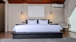 Loft luxo, varanda | Cofres nos quartos, escrivaninha, espaço de trabalho para notebook