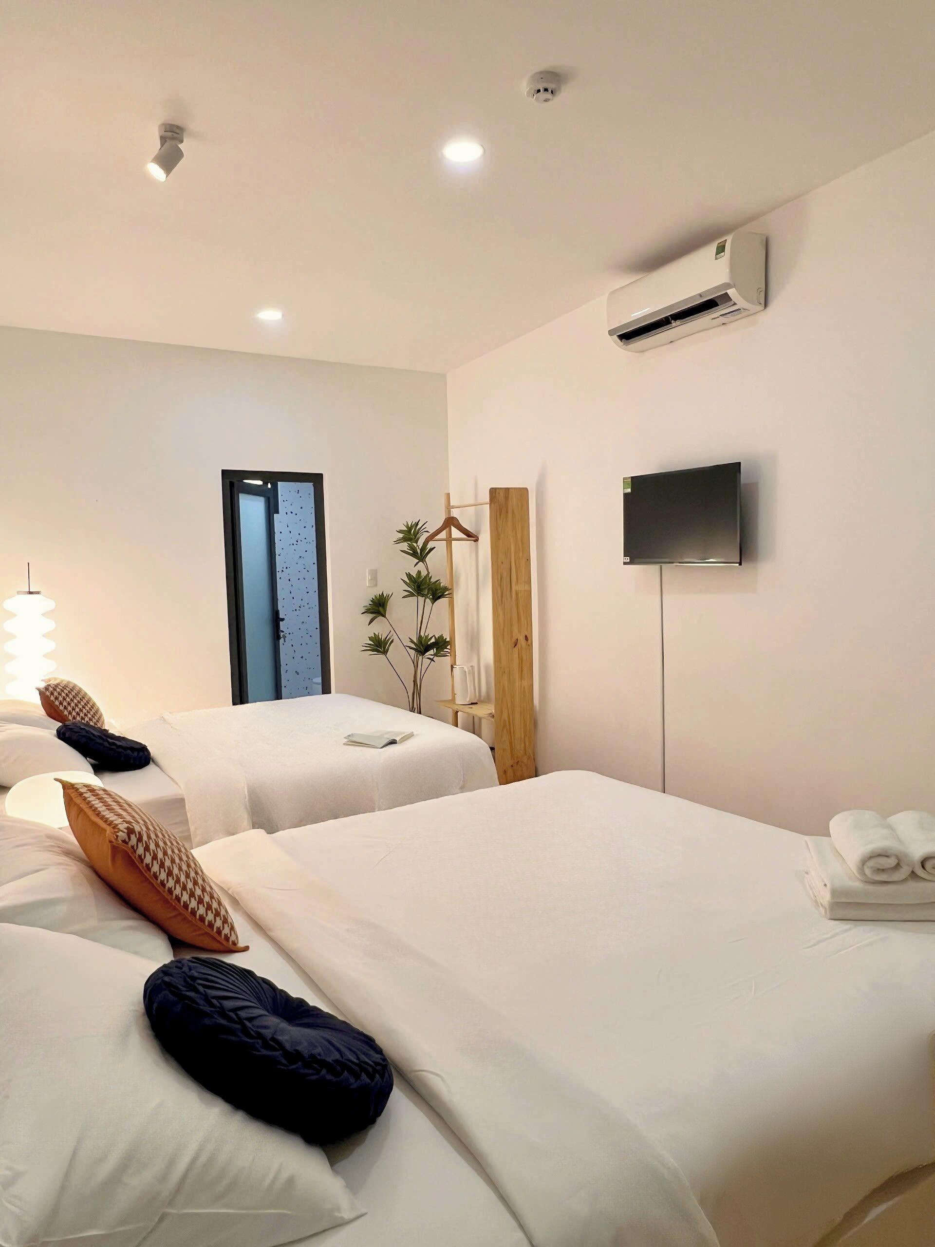 Habitación cuádruple | Escritorio y wifi gratis