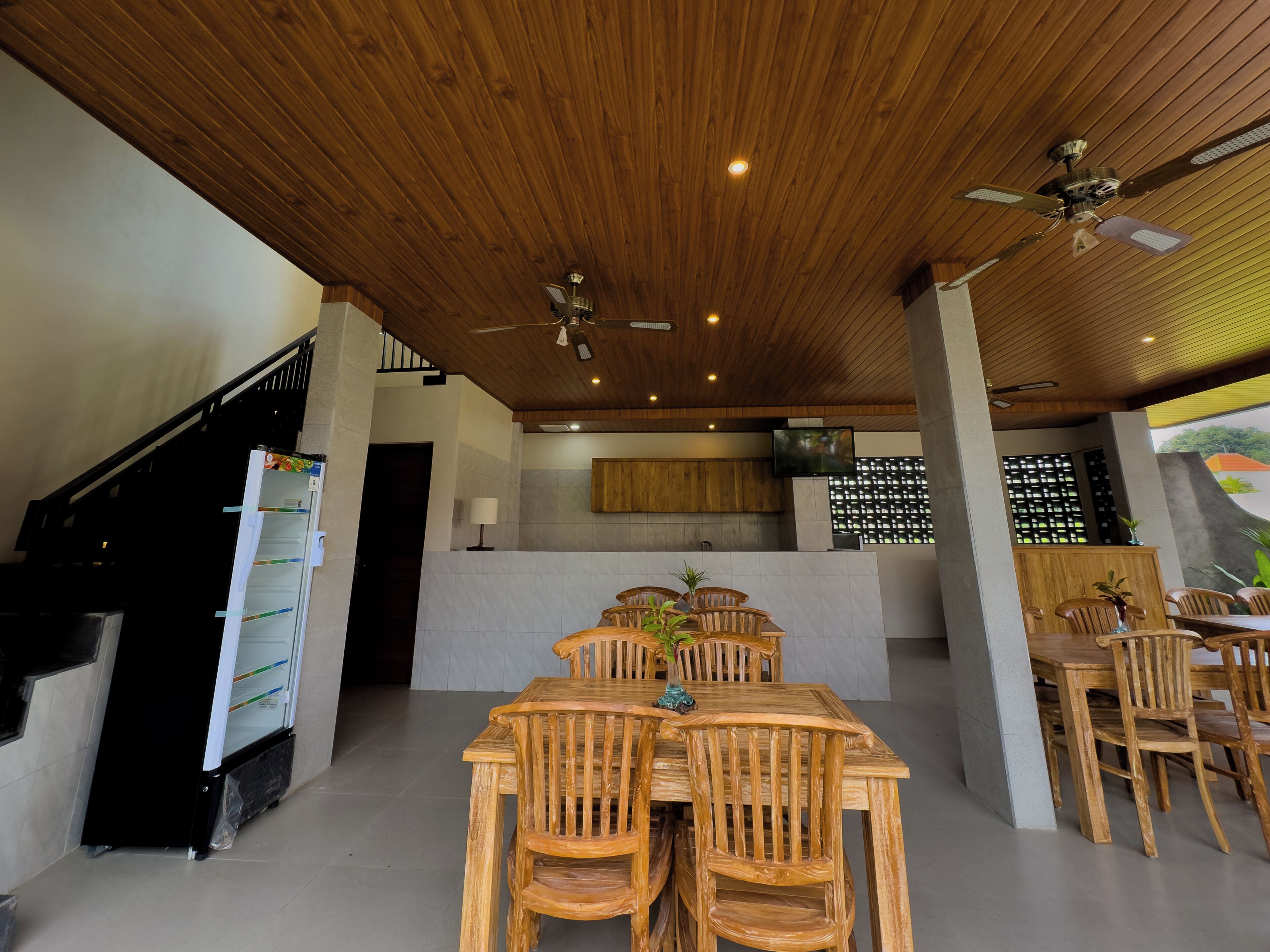 Petit déjeuner continental compris tous les jours